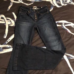 HIGH WAISTED FLARE JEANS